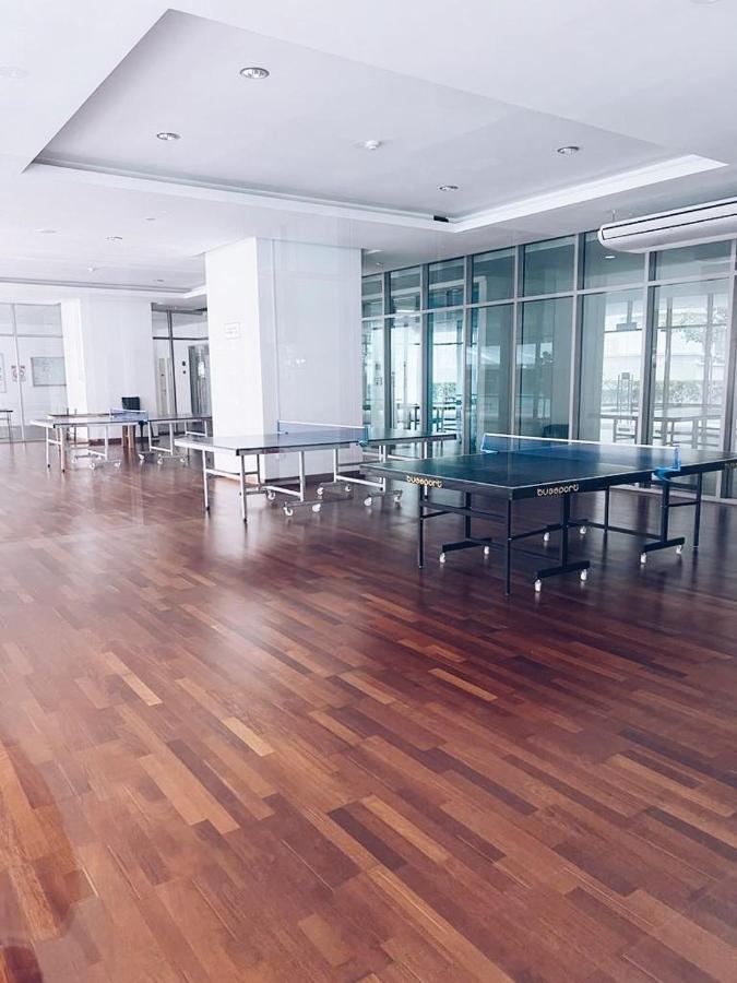 Connected Train 3 Bedrooms - Above Klgateway Mall 14 Kuala Lumpur Exterior foto